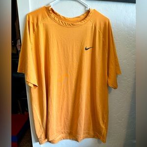 🔥 3/15 SALE 🔥 Orange Nike Dri For Athletic Cut Casual T-Shirt